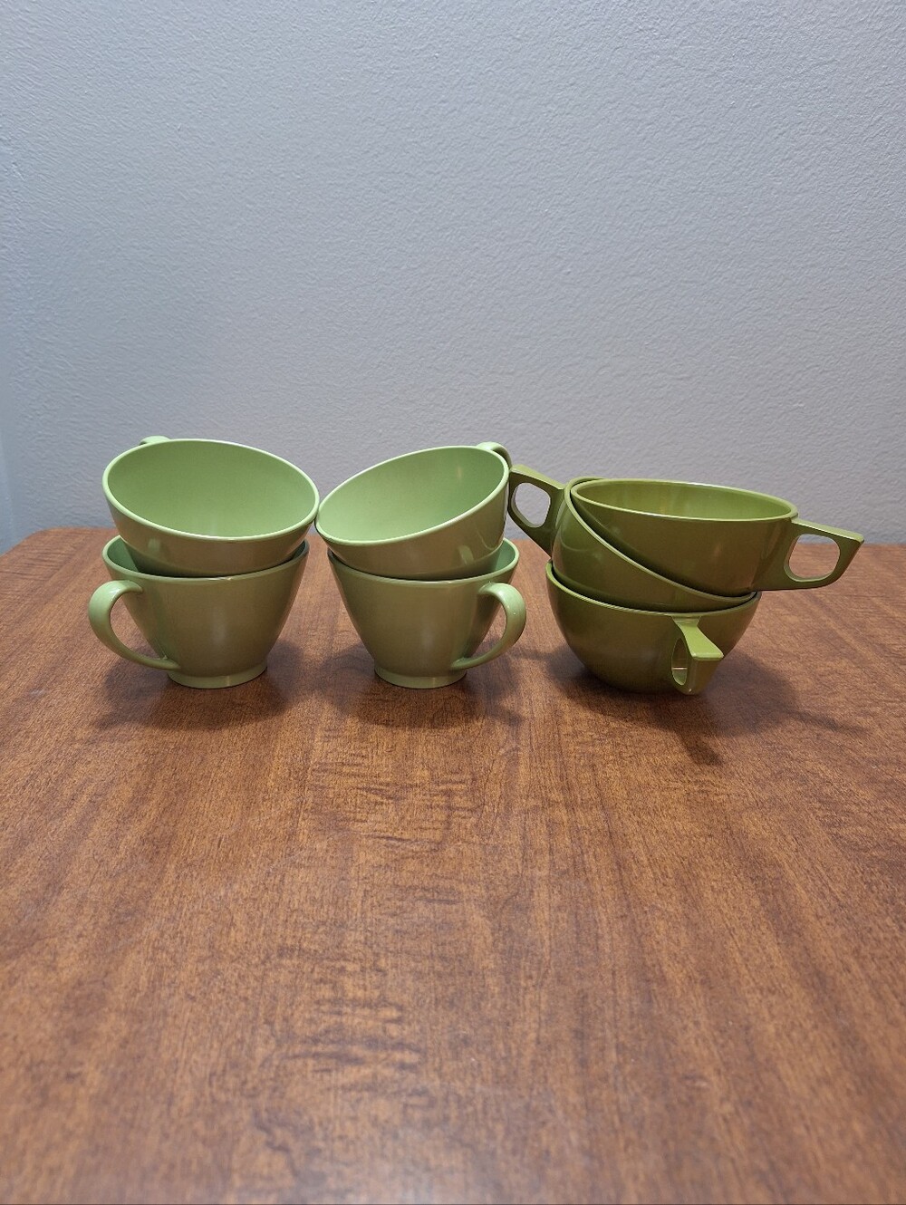 7 Vintage MCM Avocado Green Melmac Melamine Coffee Cups 70s Kitchen Retro
